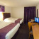 Premier Inn Heathrow Airport - Bath Road Номер