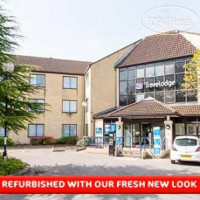 Travelodge Bath Waterside 3*