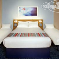 Travelodge Gatwick Airport Central Hotel 