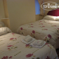 Shazron Guest House