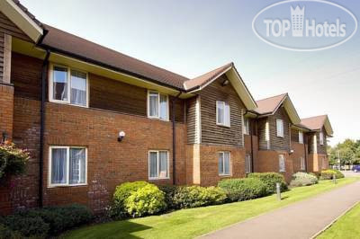 Фотографии отеля  Premier Inn Tewkesbury Hotel 3*