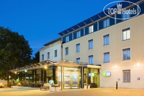 Фотографии отеля  Holiday Inn Express Bath 3*