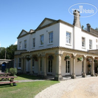 Chewton Place 3*