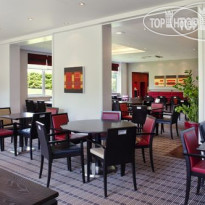 Holiday Inn Express Dartford Bridge 