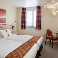 Holiday Inn Express Dartford Bridge 