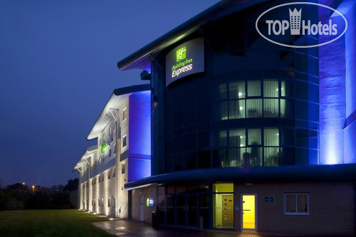 Фотографии отеля  Holiday Inn Express Southampton - M27 Jct7 3*