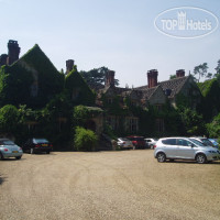 Gravetye Manor 4*