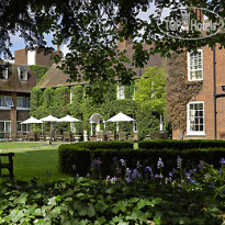 Mercure Farnham Bush Hotel 