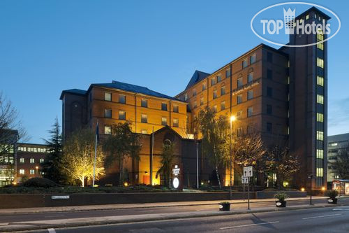 Фотографии отеля  Crowne Plaza Leeds 4*