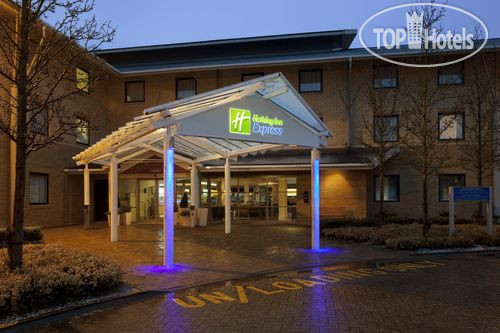 Фотографии отеля  Holiday Inn Express Milton Keynes 3*