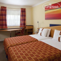 Holiday Inn Express Milton Keynes 