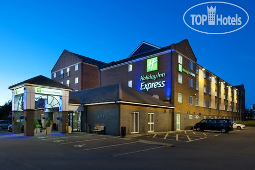 Фотографии отеля  Holiday Inn Express Newcastle-Metro Centre 3*