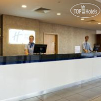 Holiday Inn Express Rotherham-North Стойка регистрации