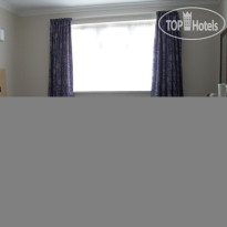 Days Hotel Gatwick 