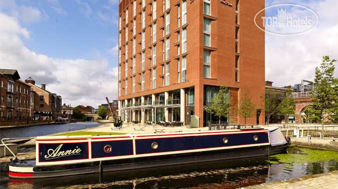 Фотографии отеля  DoubleTree by Hilton Hotel Leeds City Centre 4*