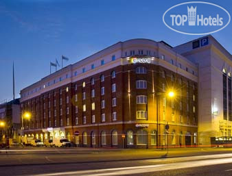 Фотографии отеля  Ramada by Wyndham Belfast 3*