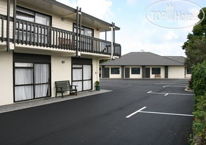 Фотографии отеля  Comfort Inn Kauri Court, Palmerston North 4*