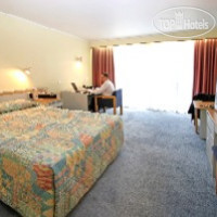 Grand Chancellor Auckland Airport 4*