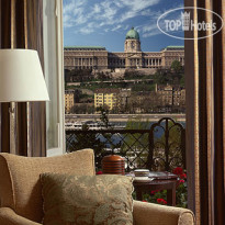 Four Seasons Hotel Gresham Palace Budapest 