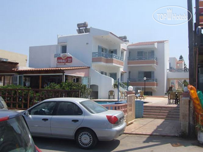 Фото Coralli Beach Apartments