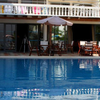 Santa Marina Hotel Apartments 