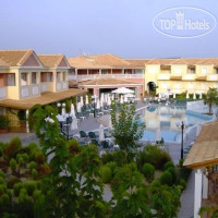 Zefyros Eco Resort 2*