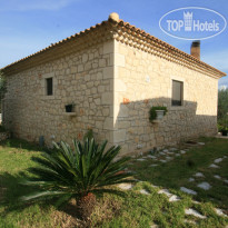 San Antonio Traditional Stone Villas 