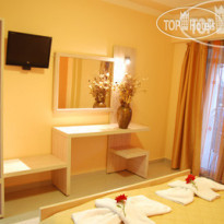 Zante Plaza Hotel & Apartments 