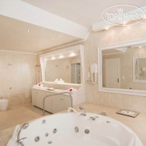 Celestia Grand Villas Santorini