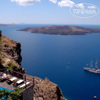 Porto Fira Suites 
