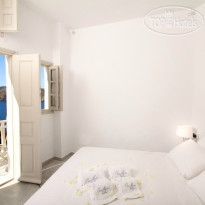 Oia Mare Villas 