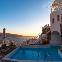 Oia Mare Villas 