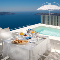Grace Santorini Deluxe Room with Plunge Pool