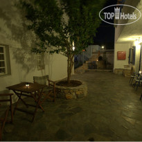 Aphrodite Hotel & Apartments 