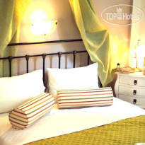 Island House Hotel 