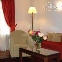 Alpen House Hotel & Suites 