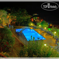 Emerald Hotel 