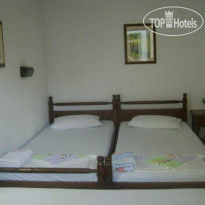 Lenas Guest House 