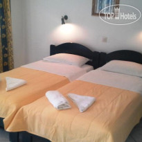 Lenas Guest House 