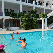 Nostos Village Holiday Resort Skiathos 