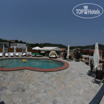 Skiathos Island Suites 