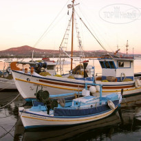 Golden Milos Beach 