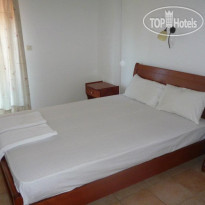 Adonis Hotel Kriopigi