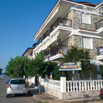 Dionisos Apartments 