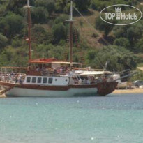 Chrysi Ammoudia Studios 