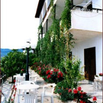 Kritikos Apartments