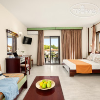 Chrousso Village Hotel Triple Studio