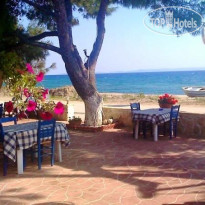 Marina Hotel 