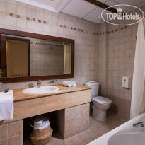 Alexandros Palace Hotel & Suites Family Standard Garden View