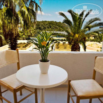 Aristoteles Beach Hotel